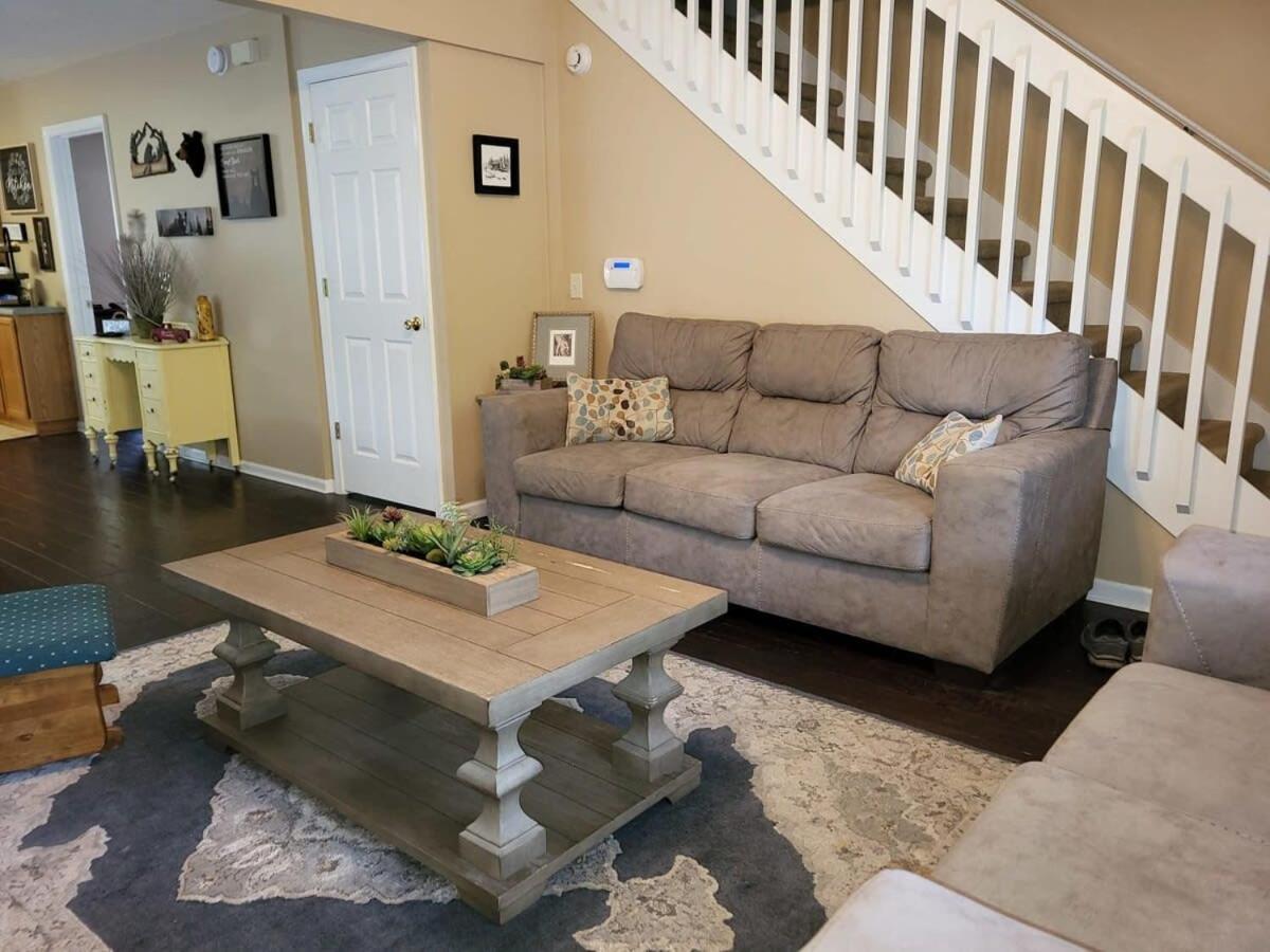 Cozy Pigeon Forge Home W Hot Tub Near River Exteriér fotografie